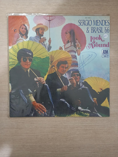 Lp Vinil Sérgio Mendes & Brasil '66 Look Around