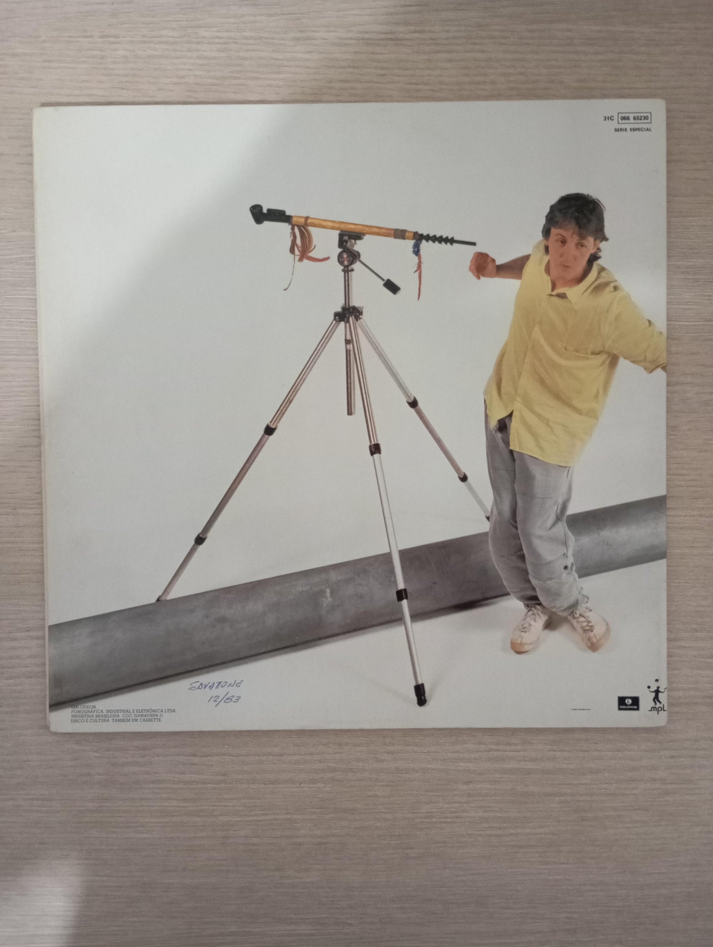 Lp Vinil Paul McCartney Pipes Of Peace Capa Dupla C Encarte